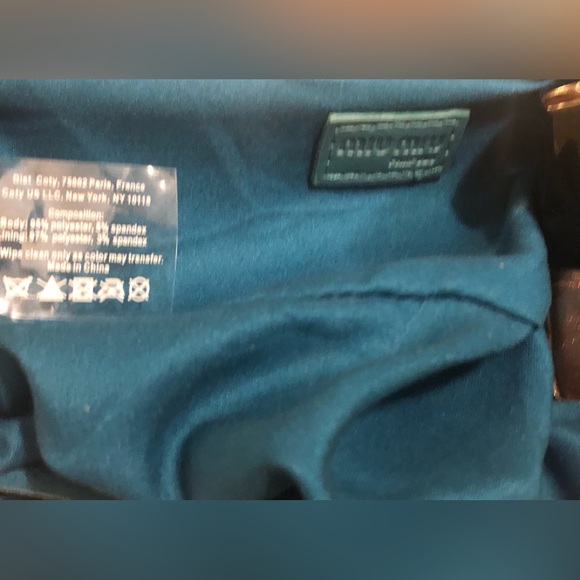 MIU MIU Patent Leather Robins Egg Clutch/Crossbody/Shoulder/Handbag *Restyled - Picture 11 of 14